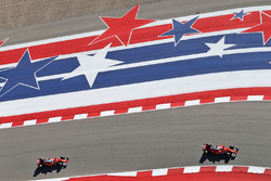 Kimi Raikkonen, Ferrari SF16-H y Sebastian Vettel, Ferrari SF16-H