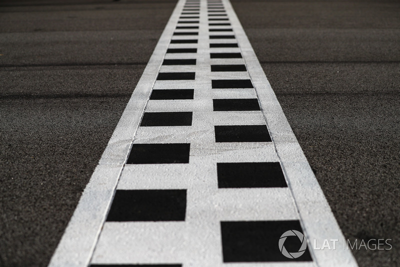 Start and finish stripe