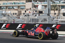 Карлос Сайнс-молодший, Scuderia Toro Rosso STR11