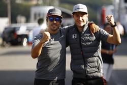 Fernando Alonso, McLaren, Stoffel Vandoorne, McLaren, display soliarity before the weekend
