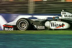 Mika Hakkinen, McLaren MP4/13