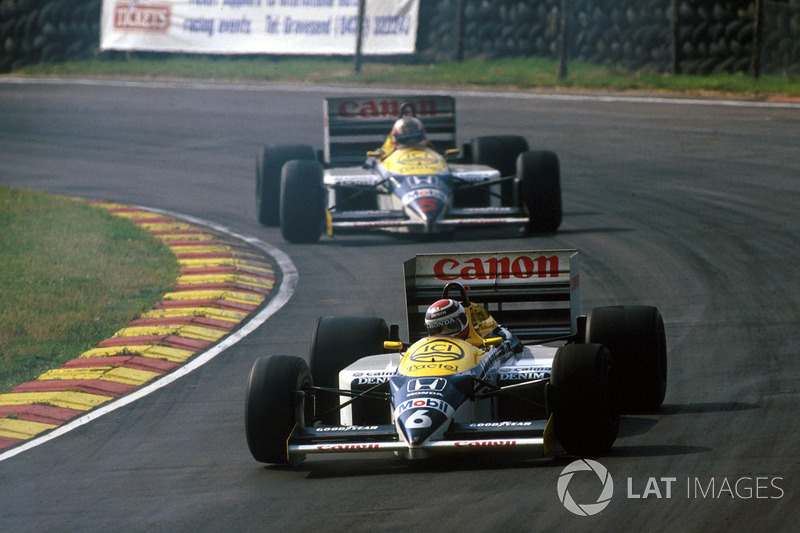 Nelson Piquet, Williams FW11; Nigel Mansell, Williams FW11