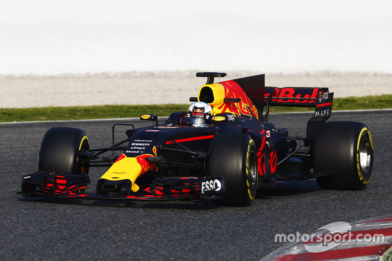 https://cdn-3.motorsport.com/images/mgl/25kaMEN6/s8/f1-barcelona-pre-season-testing-ii-2017-daniel-ricciardo-red-bull-racing-rb13.jpg f1-barcelona-pre-season-testing-ii-2017-daniel-ricciardo-red-bull-racing-rb13