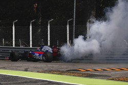 Carlos Sainz Jr., Scuderia Toro Rosso STR12 valt stil