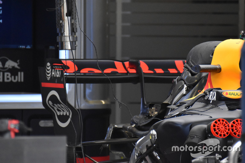 Aileron arrière de la Red Bull Racing RB13