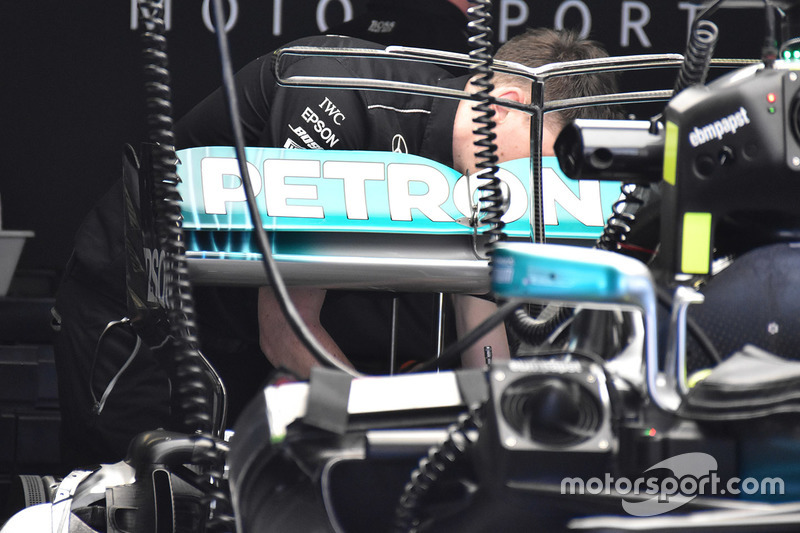 Mercedes AMG F1 W08 rear wing detail