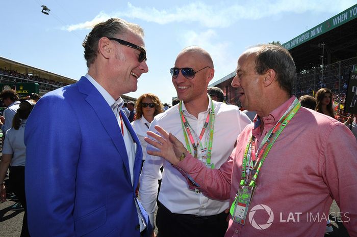 Sean Bratches, Formula One Managing Director, Commercial Operations and Andrew Westacott, Australian GP CEO