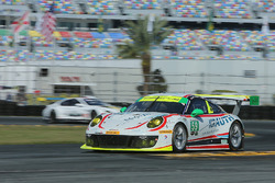 #59 Manthey Racing, Porsche 911 GT3 R: Nils Reimer, Reinhold Renger, Harald Proczyk, Steve Smith