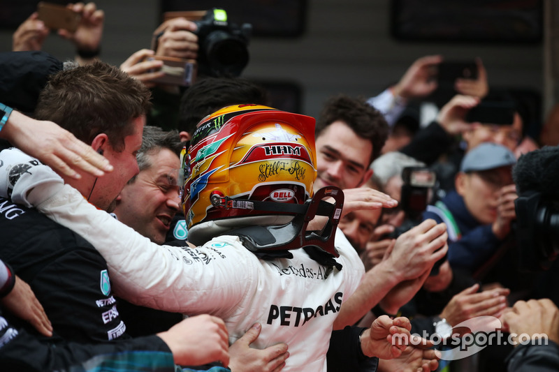 Gran Premio de China 2017, Mercedes