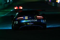 #90 TF Sport Aston Martin Vantage: Salih Yoluc, Euan Alers-Hankey, Charles Eastwood