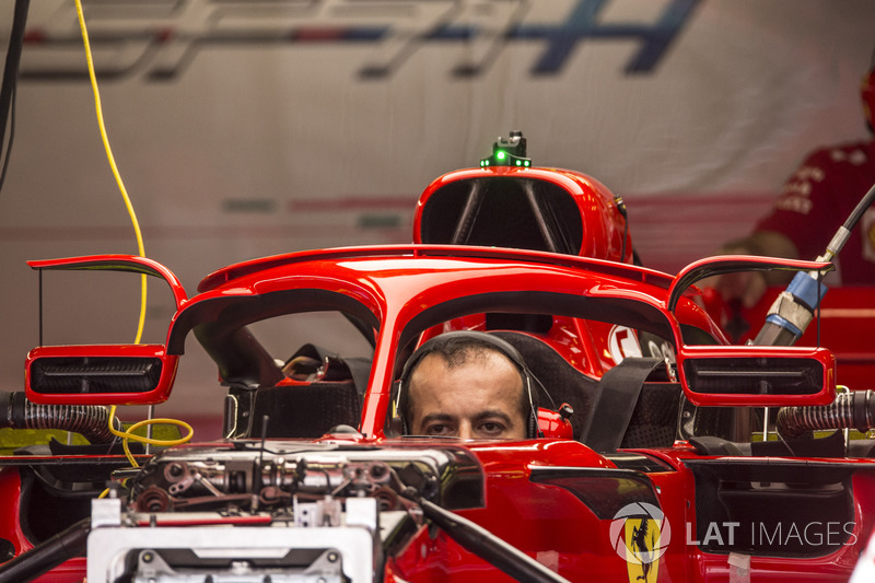 Halo y espejos Ferrari SF71H