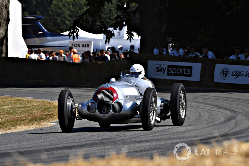 Martin Viessman, Mercedes-Benz W125 (68,64 detik)