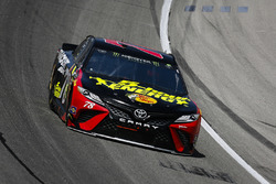 Martin Truex Jr., Furniture Row Racing, Toyota Camry 5-hour ENERGY/Bass Pro Shops and Joey Logano, Team Penske, Ford Fusion Shell Pennzoil