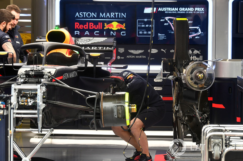 Red Bull Racing RB14