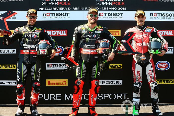 Poleman Tom Sykes, Kawasaki Racing, Jonathan Rea, Kawasaki Racing, Eugene Laverty, Milwaukee Aprilia