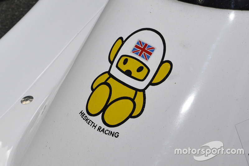 Логотип Hesketh
