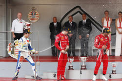 Podium: Race winner Antonio Fuoco, Charouz Racing System, second place Lando Norris, Carlin, third place Louis Deletraz, Charouz Racing System