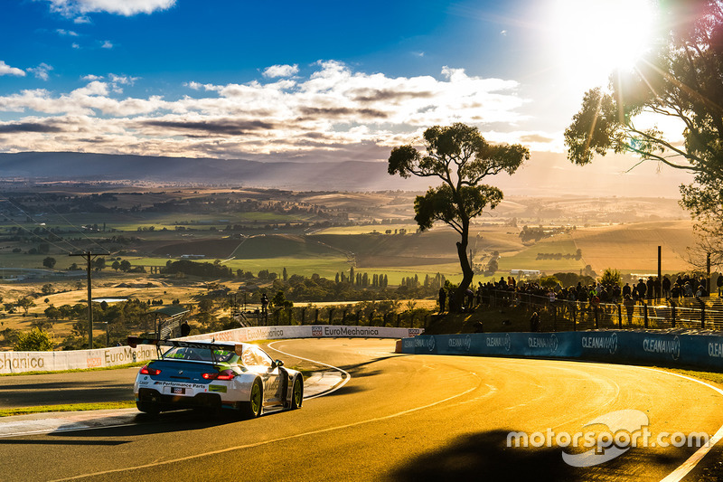 #100 BMW Team SRM BMW M6 GT3: Steven Richards, Timo Glock, Phillip Eng