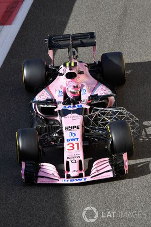 Esteban Ocon, Sahara Force India VJM10, con sensores aerodinámicos