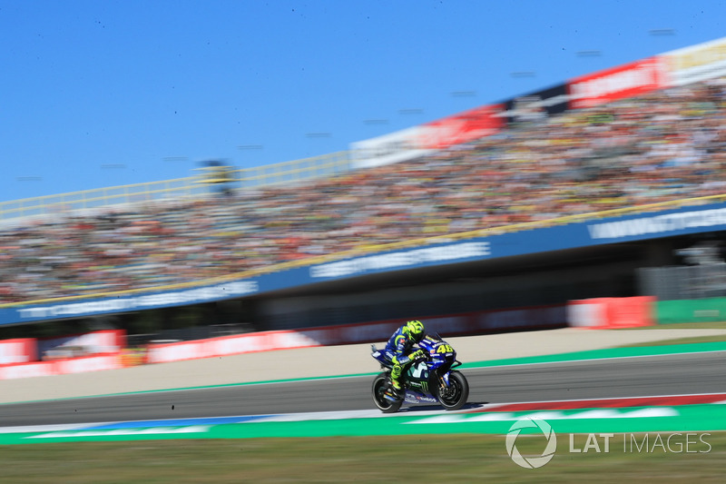 Valentino Rossi, Yamaha Factory Racing