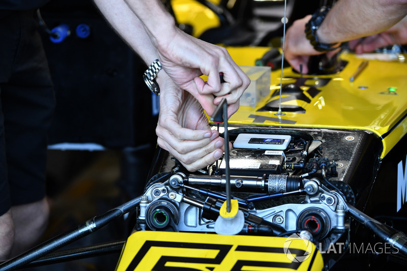 Suspension avant de la Renault Sport F1 Team R.S. 18