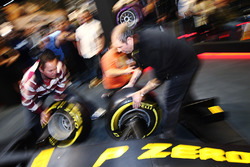 Le stand Pirelli