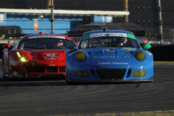 #991 TRG, Porsche 911 GT3 R: Santiago Creel, Wolf Henzler, Jan Heylen