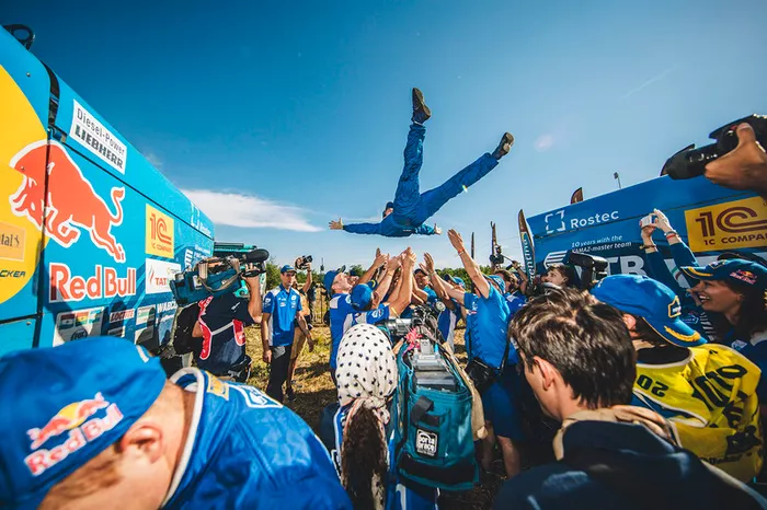 Team Kamaz Master viert de Dakar-overwinning