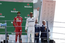 Podium: race winner Lewis Hamilton, Mercedes AMG F1, third place Sebastian Vettel, Ferrari