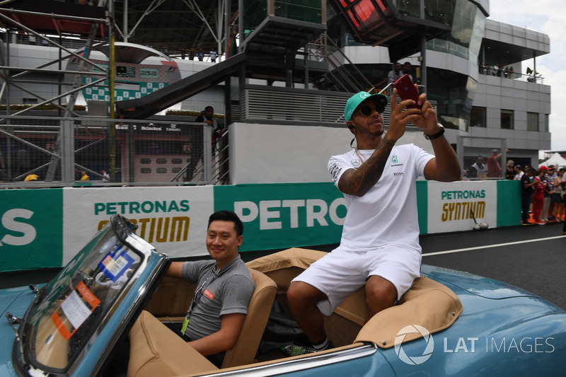 Lewis Hamilton, Mercedes AMG F1 on the drivers parade