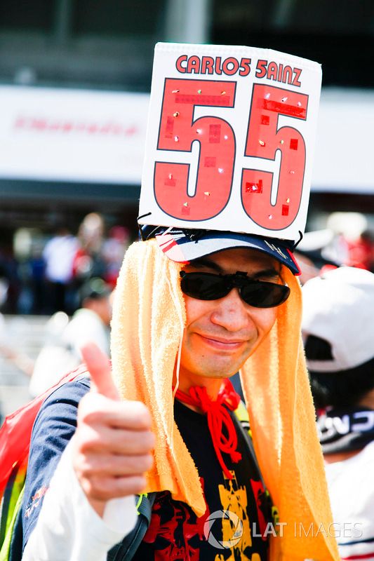 Un fan de Carlos Sainz Jr., Scuderia Toro Rosso