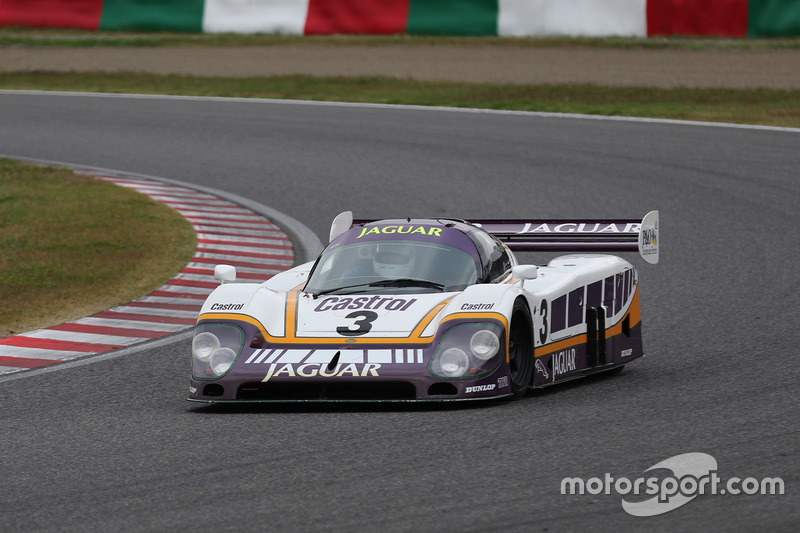 シルクカット・ジャガーXJR-8(Jaguar XJR-8)
