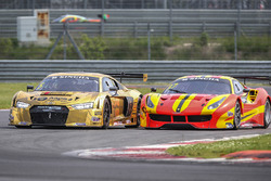 #5 Phoenix Racing Asia Audi R8 LMS GT3: Marchy Lee, Shaun Thong dan #37 BBT Ferrari 488 GT3: Davide Rizzo, Anthony Liu