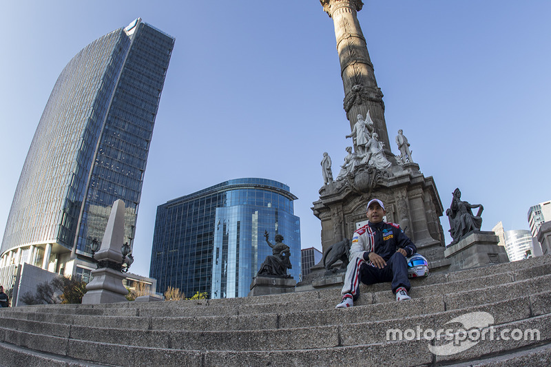 Salvador Durán, Team Aguri am Ángel de la Independencia in Méxiko-City