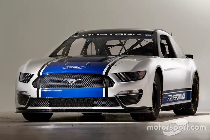 2019 Monster Energy NASCAR Cup Series Mustang