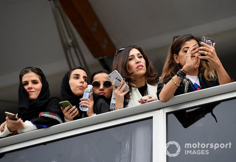 Fans