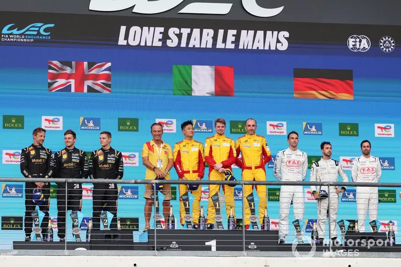 Podium HY Cup : Vainqueur de la course #83 AF Corse Ferrari 499P : Robert Kubica, Robert Shwartzman, Yifei Ye, deuxième place #38 Hertz Team Jota Porsche 963 : Jenson Button, Philip Hanson, Oliver Rasmussen, troisième place #99 Proton Competition Porsche 