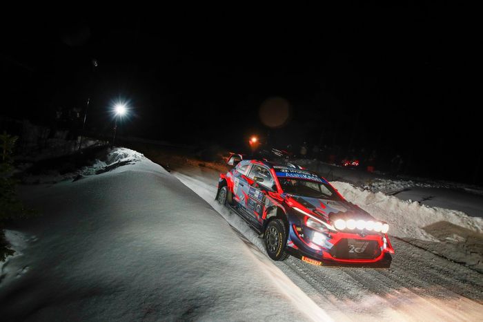 Pierre-Louis Loubet, Vincent Landais, Hyundai 2C Competition Hyundai i20 Coupe WRC