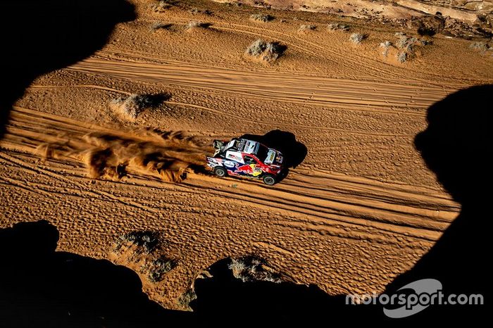 #300 Toyota Gazoo Racing: Nasser Al-Attiyah, Matthieu Baumel