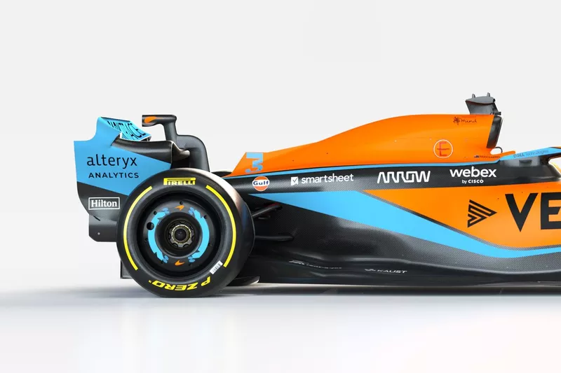 McLaren MCL35 details
