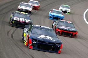  Alex Bowman, Hendrick Motorsports, Chevrolet Camaro Axalta,  Chris Buescher, JTG Daugherty Racing, Chevrolet Camaro Kroger Your Personal Pit Stop and  Jimmie Johnson, Hendrick Motorsports, Chevrolet Camaro Ally
