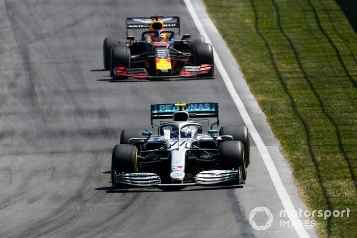 Valtteri Bottas, Mercedes AMG W10,  Max Verstappen, Red Bull Racing RB15