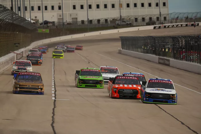 Layne Riggs, Front Row Motorsports Ford, Giovanni Ruggiero, TRICON Garage Toyota