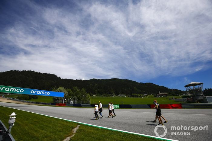 Esteban Ocon, Renault F1