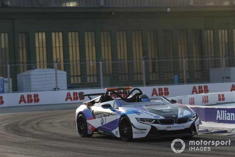 BMW i8 Safety car 