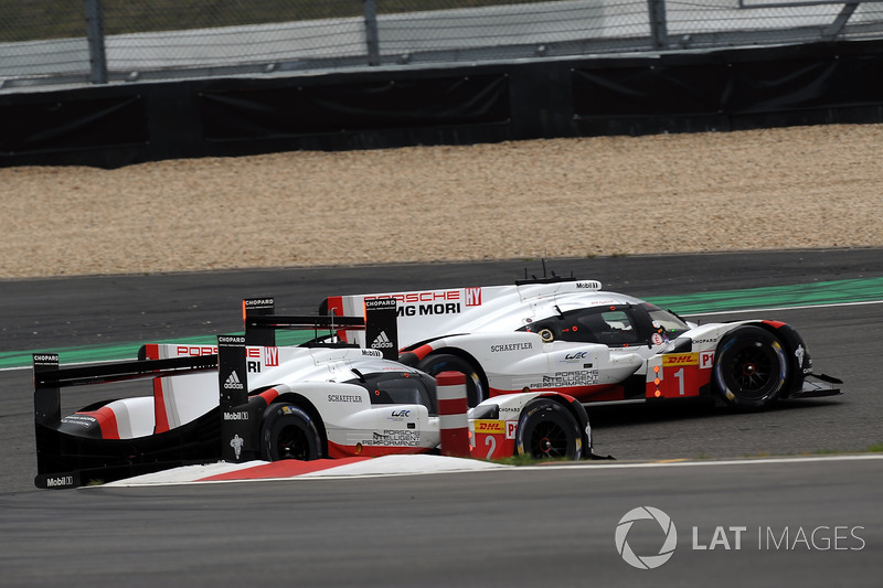 #2 Porsche Team Porsche 919 Hybrid: Timo Bernhard, Earl Bamber, Brendon Hartley, #1 Porsche Team Por