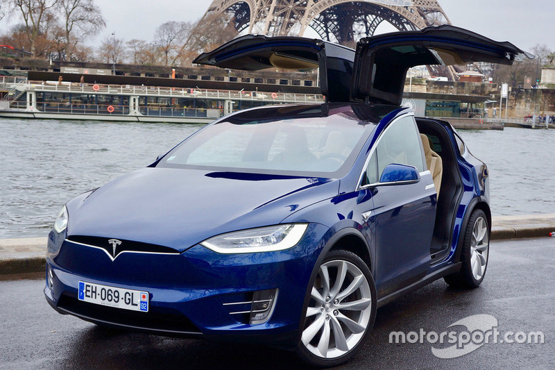 Tesla model x 90d