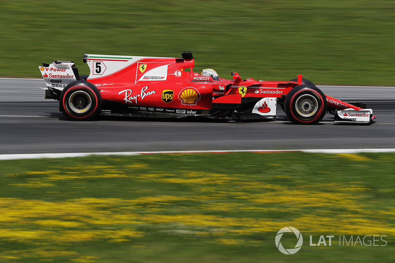 Ferrari, por 32° ocasión seguida en los puntos
