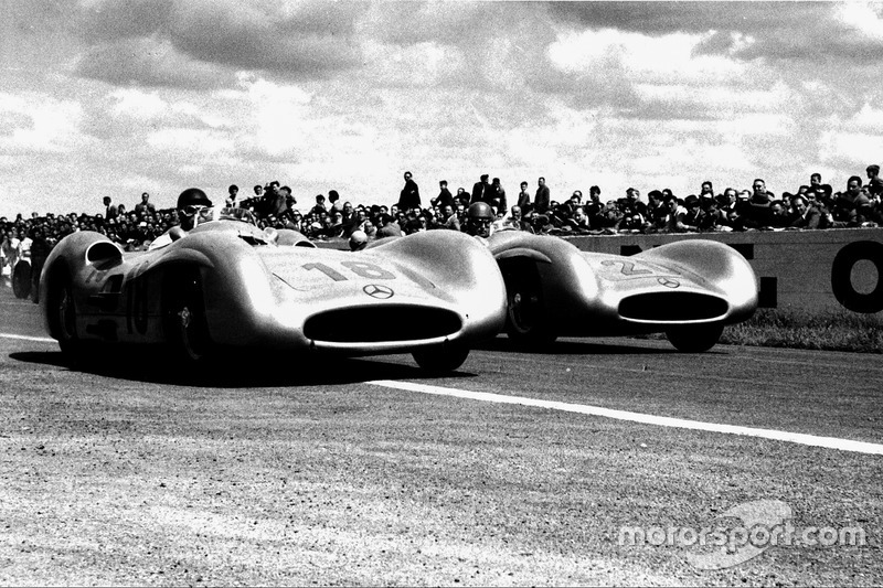1954 - Mercedes, l'Étoile brille d'entrée
