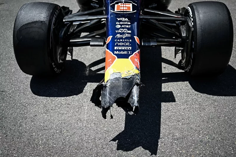 Isack Hadjar, accident chez Red Bull Racing